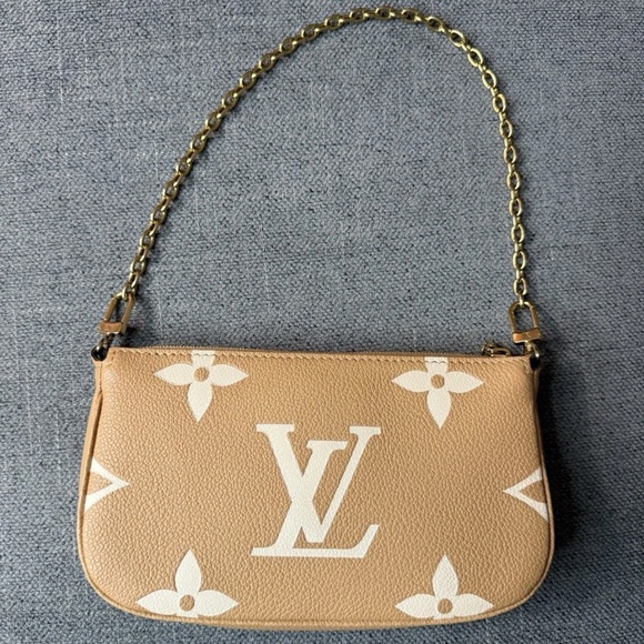 Louis Vuitton pochette accessoires bicolor arizona beige - Picture 2 of 8
